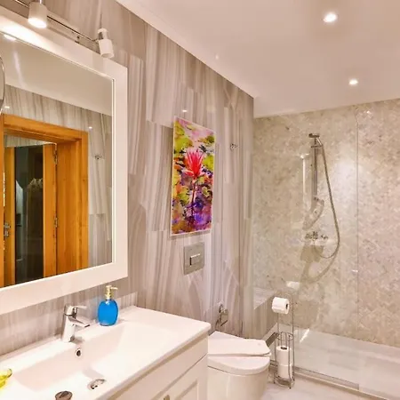 Villa Scenic Hillside With Pool Terrace Kalkan