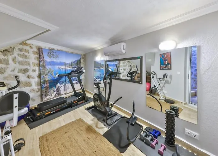 Scenic Hillside With Pool Terrace * Kalkan